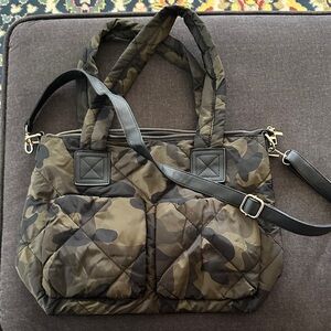 Quilted Camo Tote Bag with Detachable Strap - Olive Camo